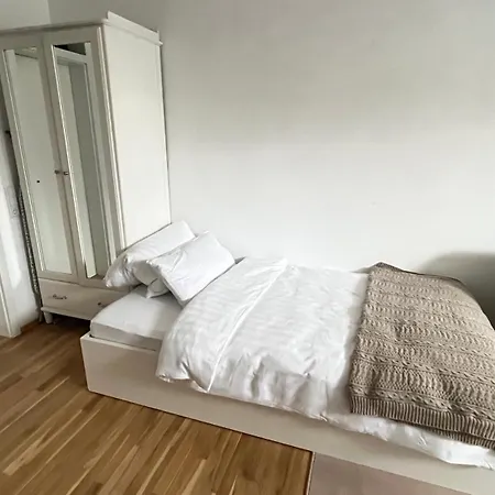 Lägenhet Baadenberger D Köln