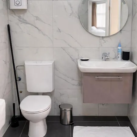 Baadenberger D Apartamento Colónia